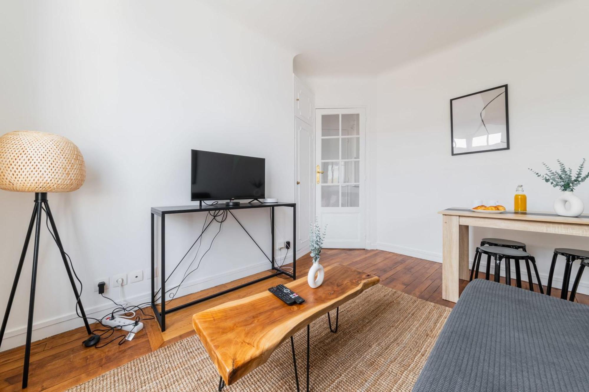 Appartement Cosy 2 Pieces Proche Metro - 13 - 4p
